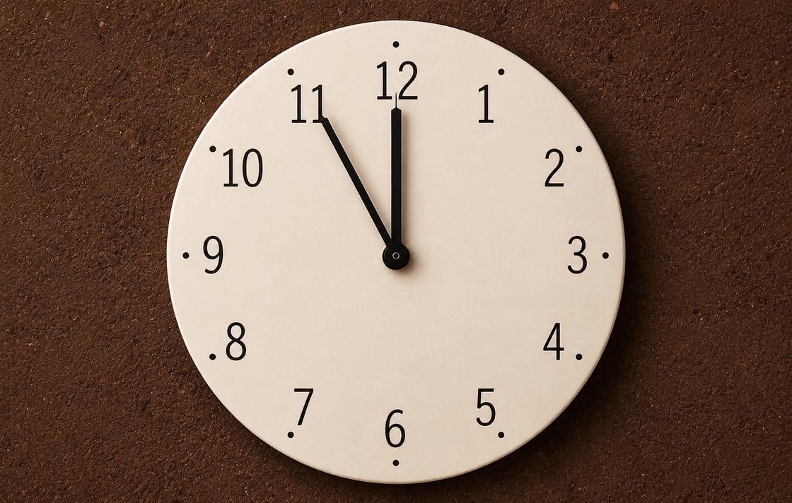 the eleventh hour 1738415 1280